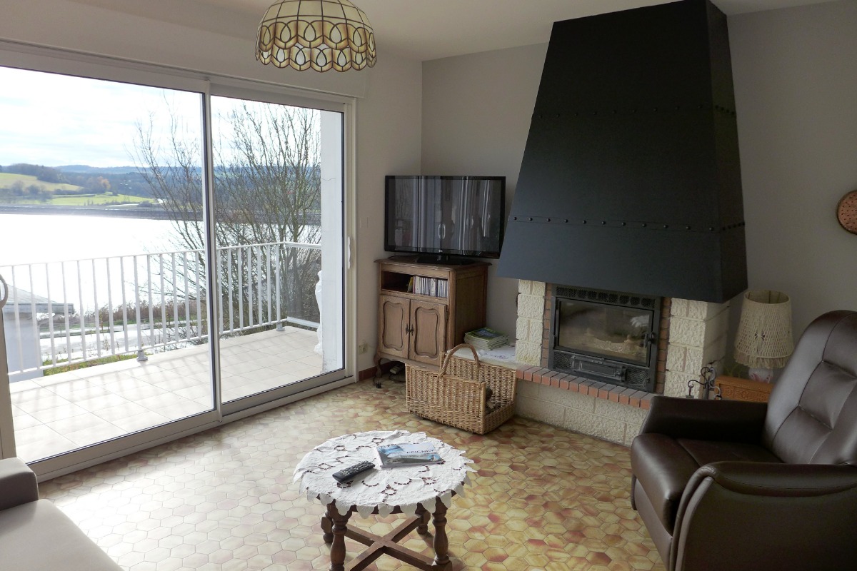 gite de la liez - salon avec vue